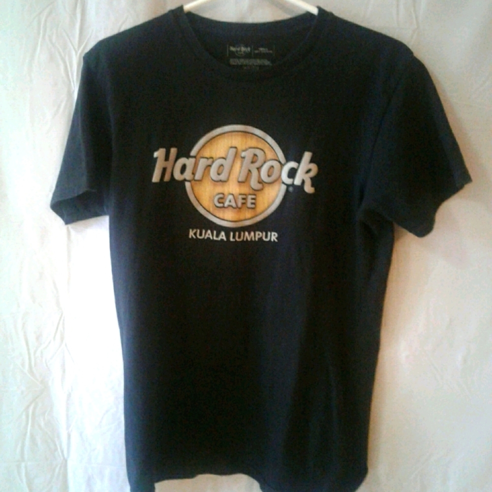 mens med.Hard rock cafe t shirt black color